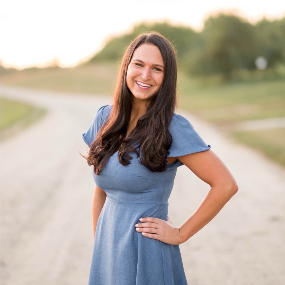 Meet your Posher, Christina